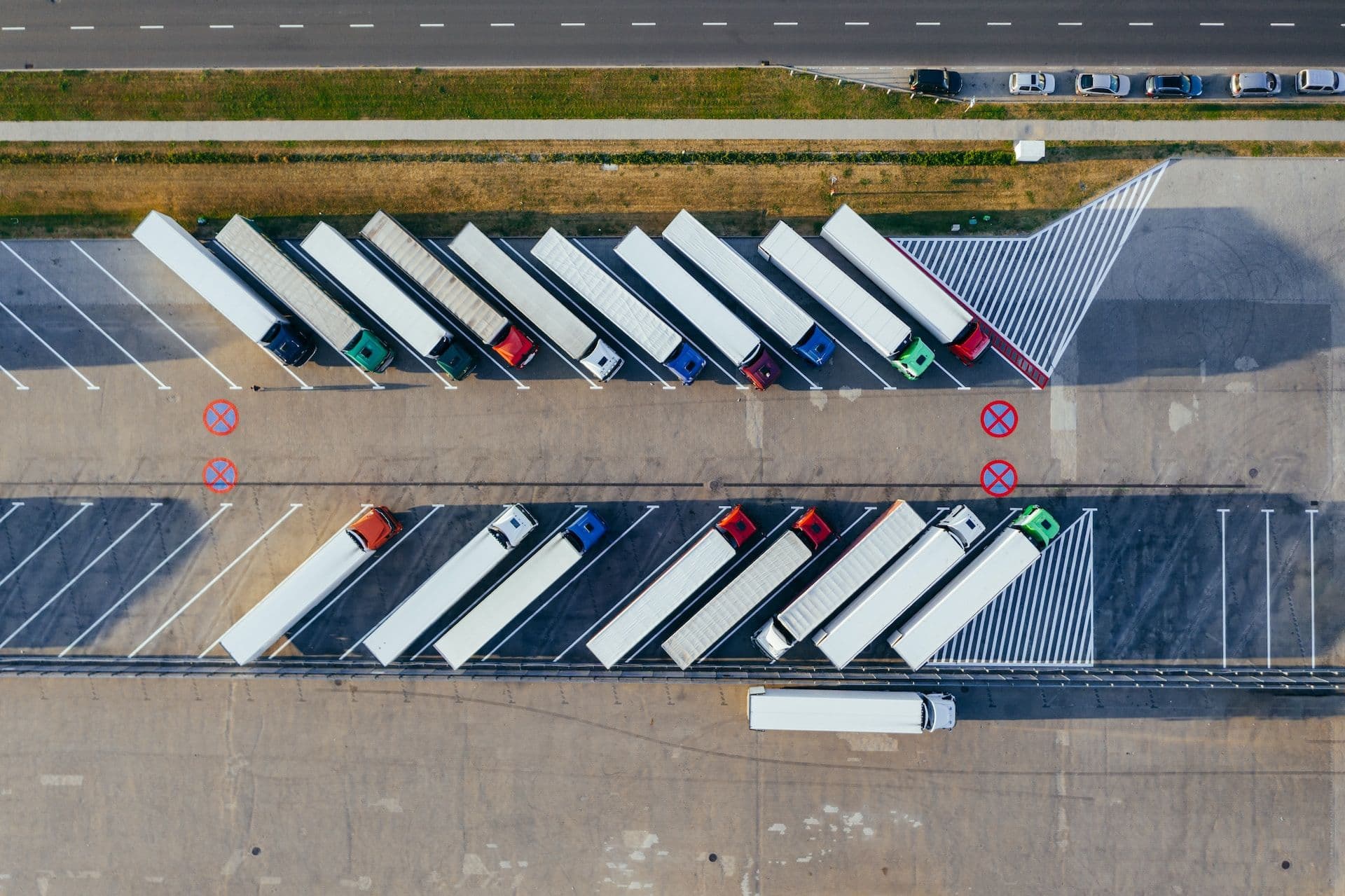 Container Imports to Surge Ahead of Strike, Tariffs, NRF Predicts